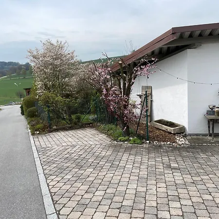 Am Sonnenhang! Naehe Passau Und Baederdreieck 아파트